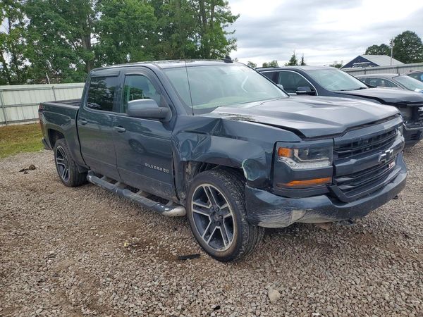 2018 CHEVROLET SILVERADO LT