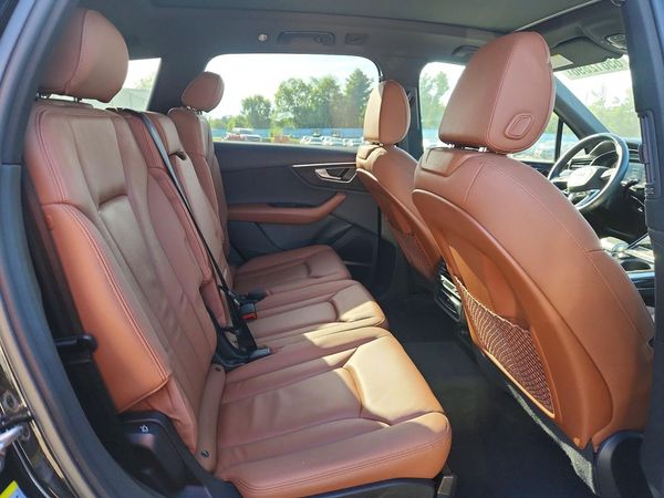 2022 AUDI Q7