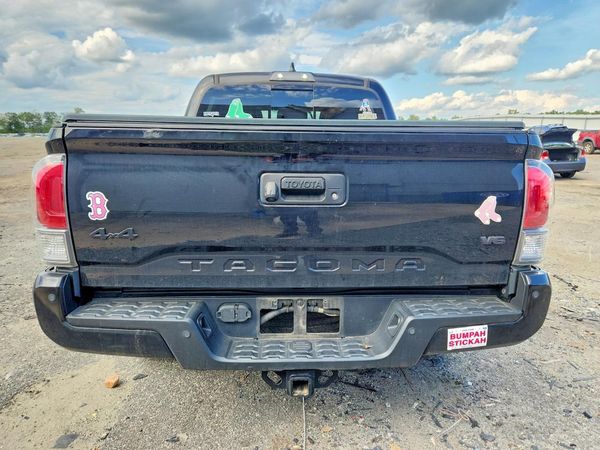 2021 TOYOTA TACOMA SR5