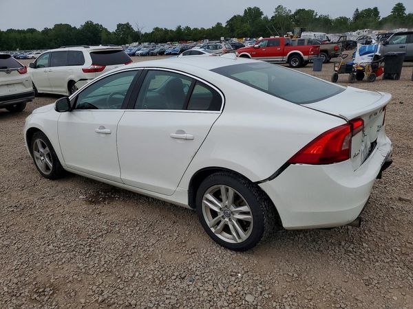 2013 VOLVO S60
