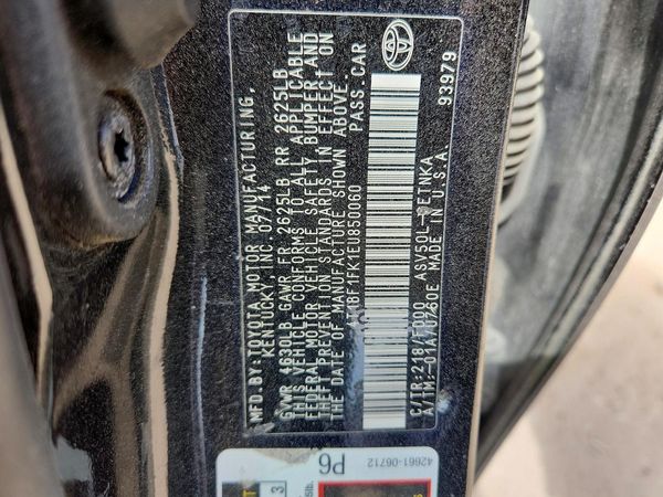 2014 TOYOTA CAMRY