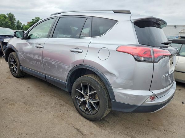 2018 TOYOTA RAV4 SE