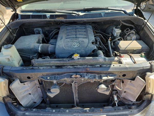 2013 TOYOTA TUNDRA SR5