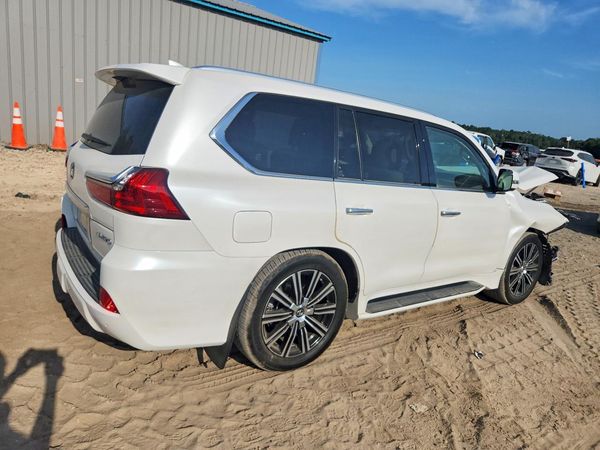 2020 LEXUS LX