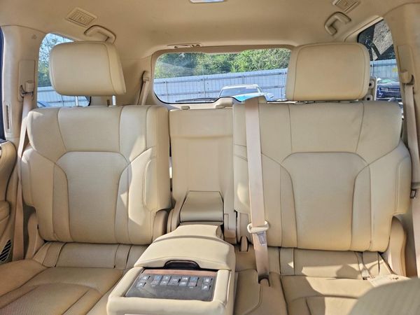 2020 LEXUS LX