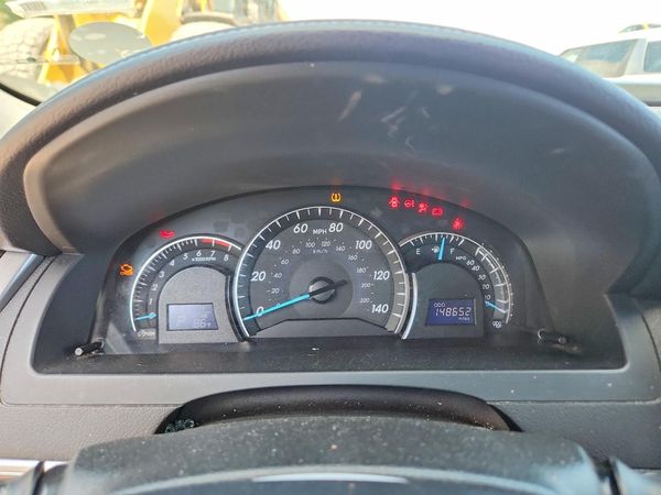 2012 TOYOTA CAMRY