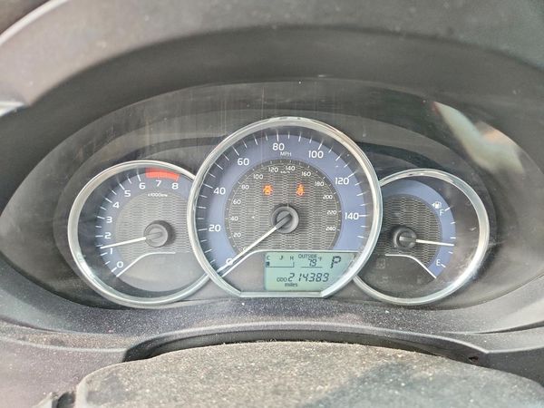 2014 TOYOTA COROLLA L/LE