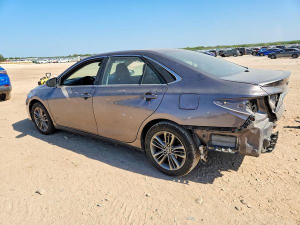 2015 TOYOTA CAMRY