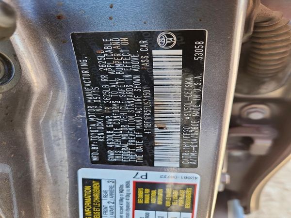 2015 TOYOTA CAMRY