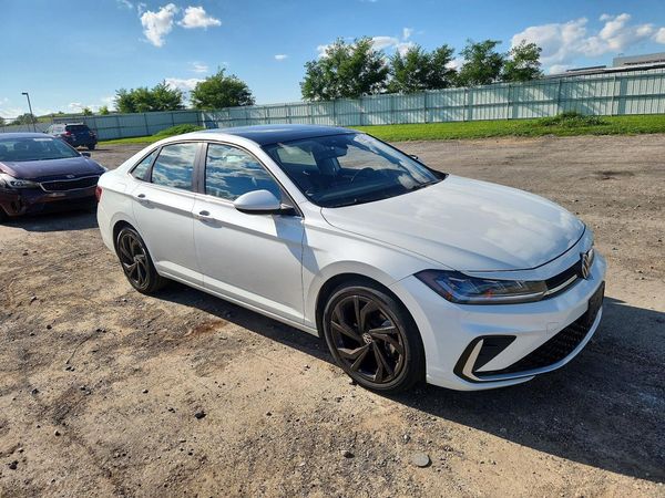 2025 VOLKSWAGEN JETTA SE