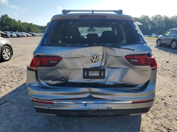 2021 VOLKSWAGEN TIGUAN