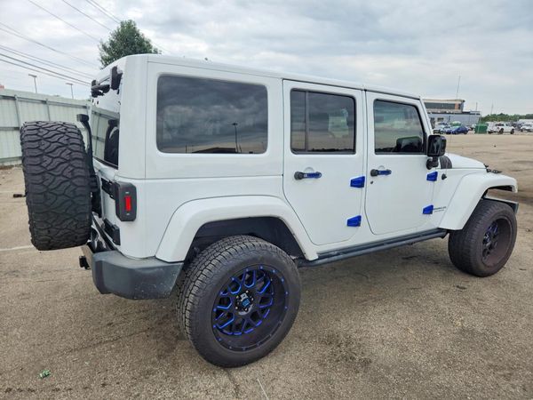 2015 JEEP WRANGLER UNLIMITED SAHARA 4X4