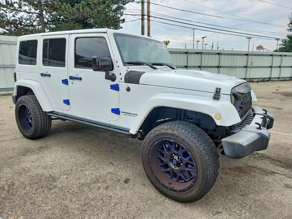 2015 JEEP WRANGLER UNLIMITED SAHARA 4X4