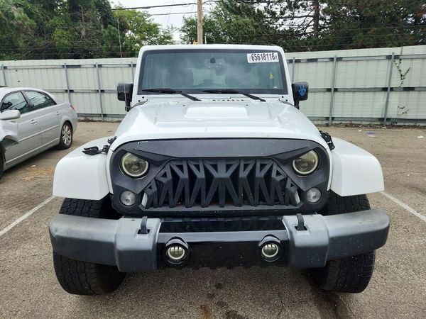 2015 JEEP WRANGLER UNLIMITED SAHARA 4X4