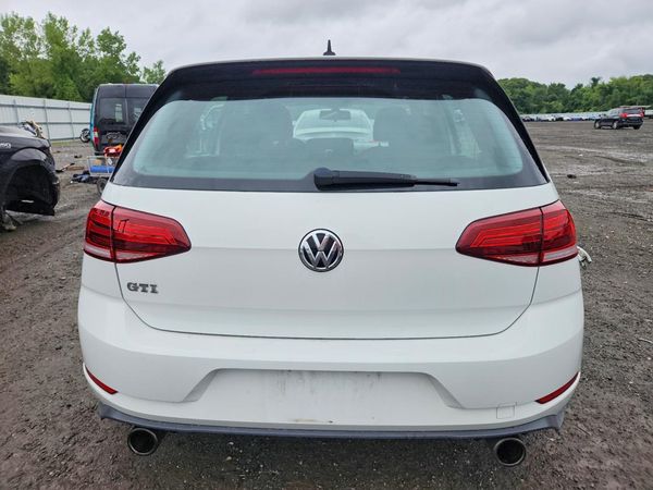 2018 VOLKSWAGEN GTI