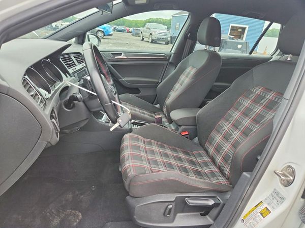 2018 VOLKSWAGEN GTI