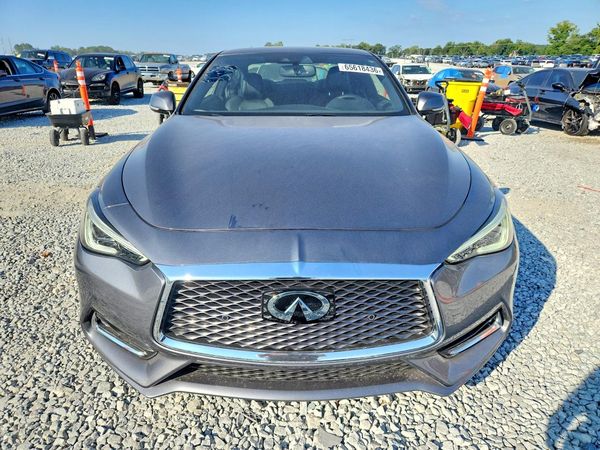 2017 INFINITI Q60