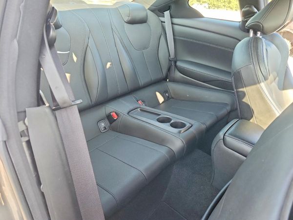 2017 INFINITI Q60