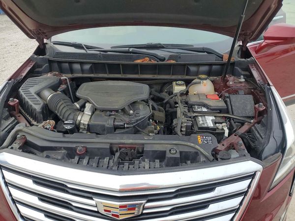 2018 CADILLAC XT5 Luxury