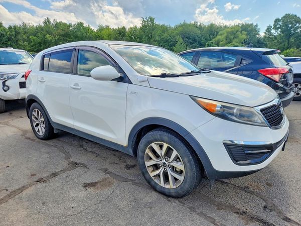 2016 KIA SPORTAGE LX w/Popular Pkg