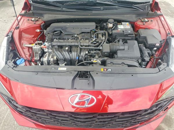 2022 HYUNDAI ELANTRA