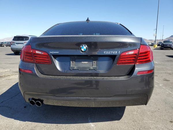 2015 BMW 528