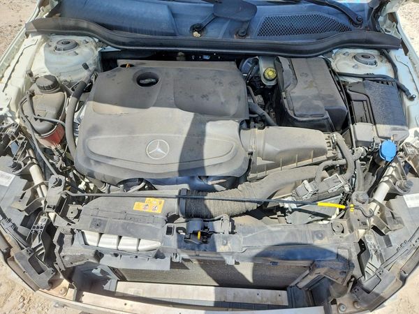 2016 MERCEDES-BENZ GLA GLA250-4M