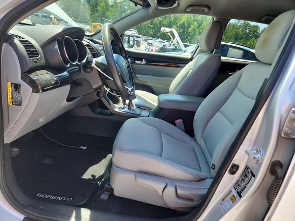 2013 KIA SORENTO