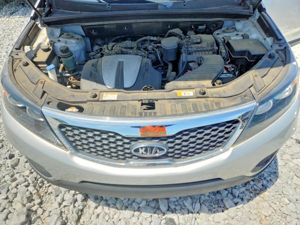2013 KIA SORENTO