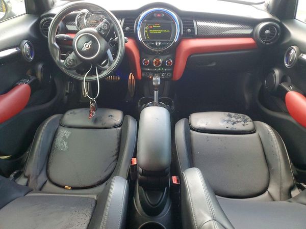 2017 MINI COOPER