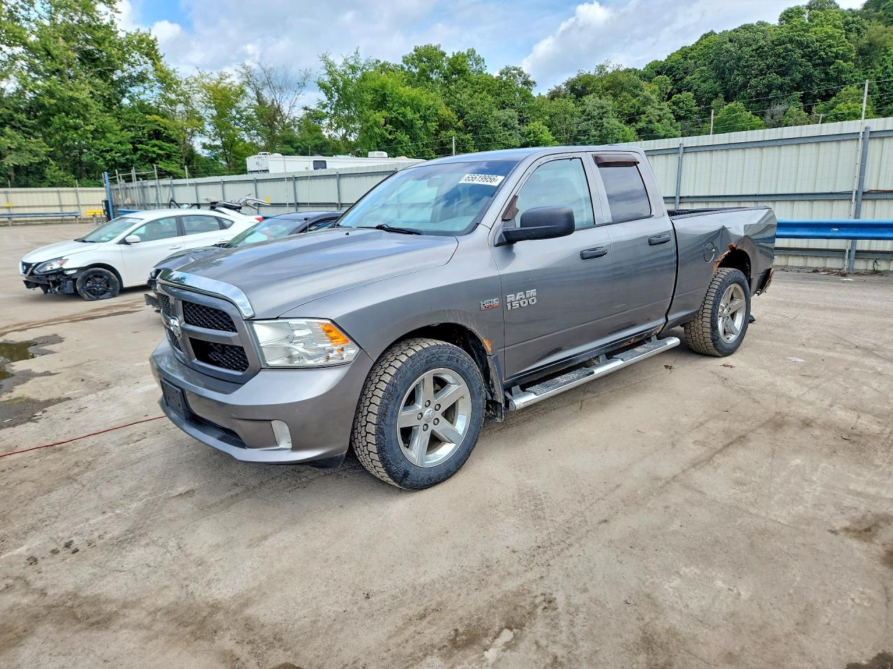 2013 RAM 1500 ST QUAD CAB 4X4