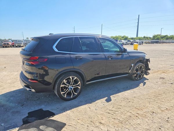 2025 BMW X5 sDrive40i