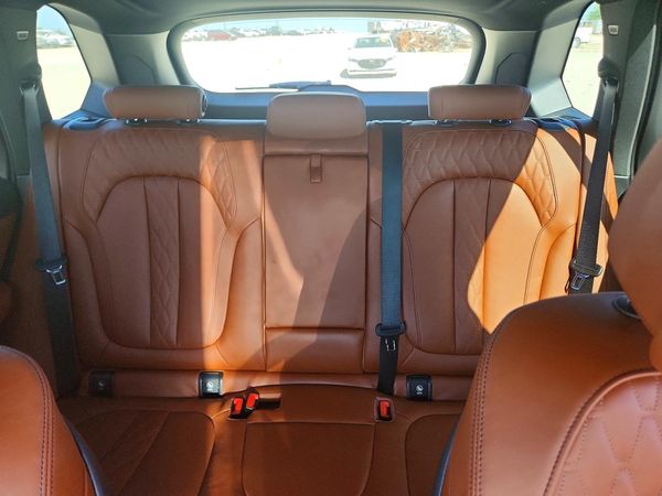 2025 BMW X5 sDrive40i