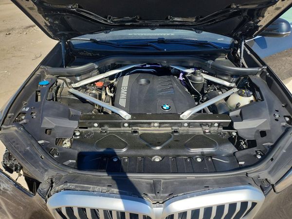 2025 BMW X5 sDrive40i
