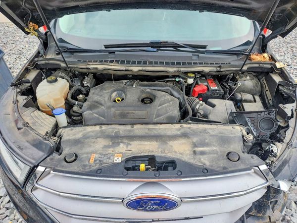 2017 FORD EDGE Titanium