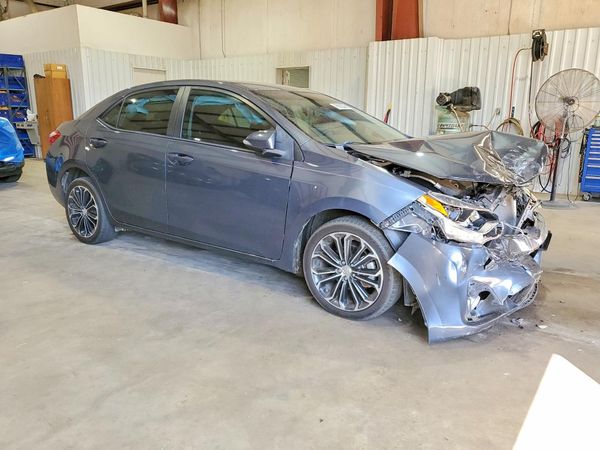 2015 TOYOTA COROLLA