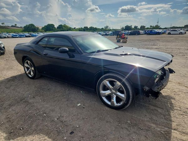 2024 DODGE CHALLENGER Base
