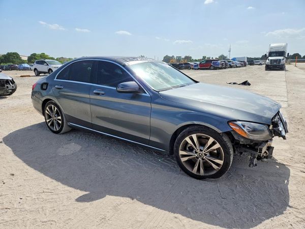 2018 MERCEDES-BENZ C