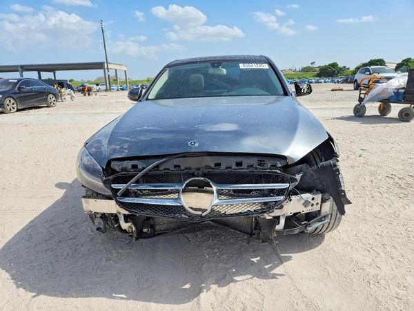 2018 MERCEDES-BENZ C