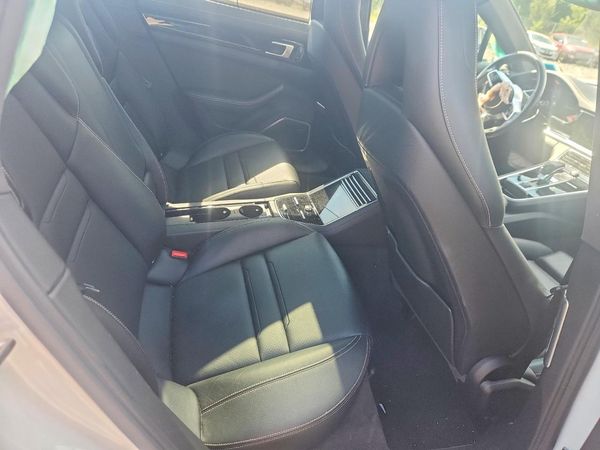 2020 PORSCHE PANAMERA