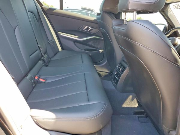 2025 BMW 330XI xDrive
