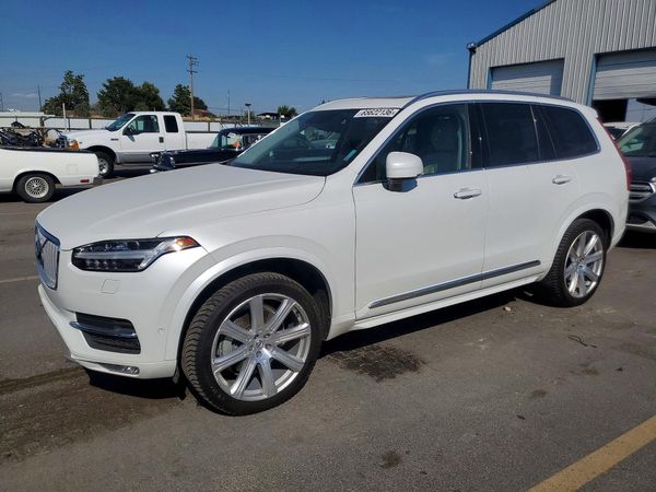 2016 VOLVO XC90