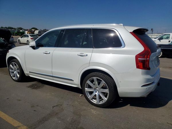 2016 VOLVO XC90