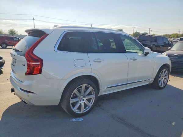 2016 VOLVO XC90