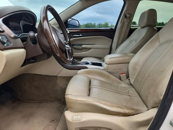 2013 CADILLAC SRX Luxury