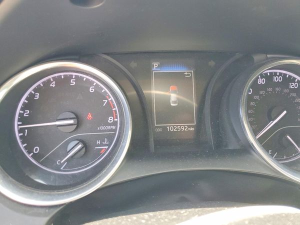 2019 TOYOTA CAMRY
