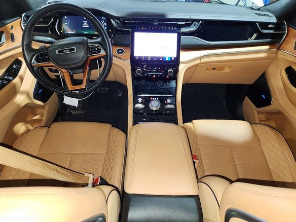 2022 JEEP CHEROKEE Summit 4XE — CKPT