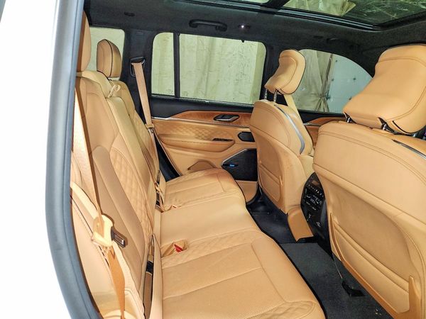 2022 JEEP CHEROKEE Summit 4XE — PSRS