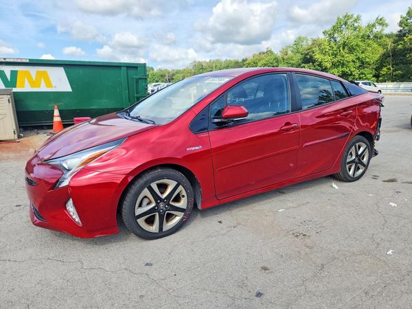 2016 TOYOTA PRIUS