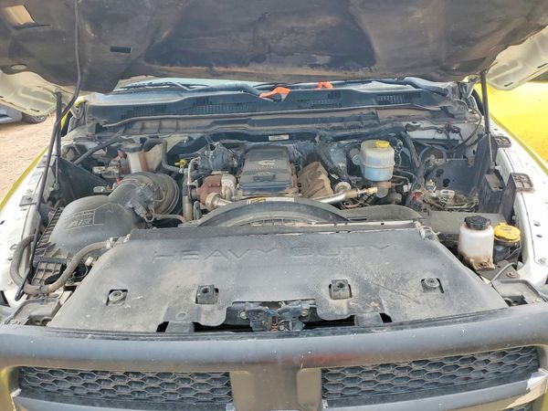 2016 RAM 2500 SLT — Engine bay
